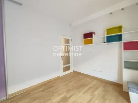 Prodaja, četvorosoban stan, 96m², Vračar Sve Podlokacije, Beograd - image 12