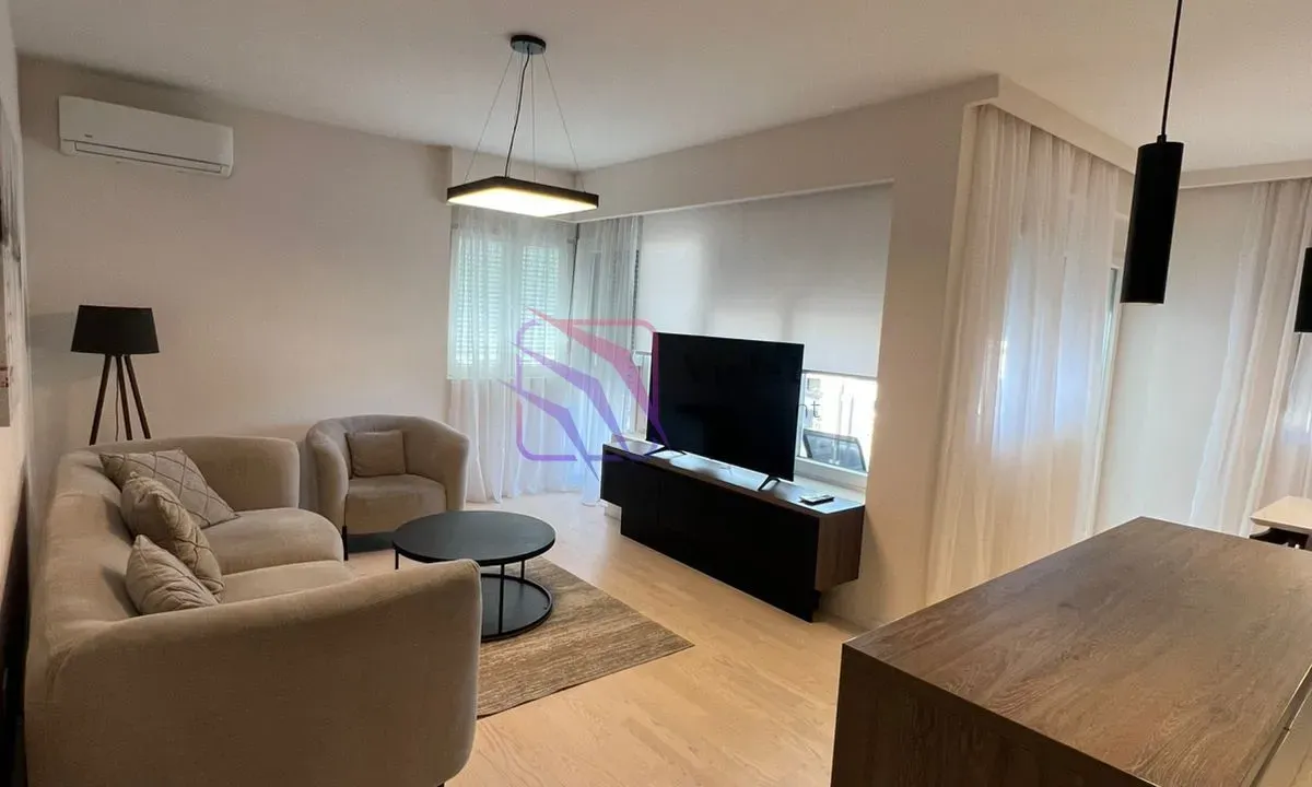 Rent, two bedroom apartment, 76m², City Kvart, Podgorica