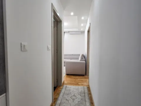 Sale, two bedroom apartment, 48m², Bečići, Budva - image 7