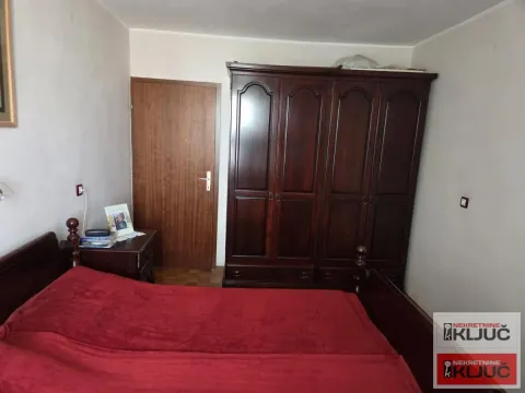 Sale, three bedroom apartment, 83m², Bulevar patrijarha Pavla, Novi Sad Sve Podlokacije - image 15