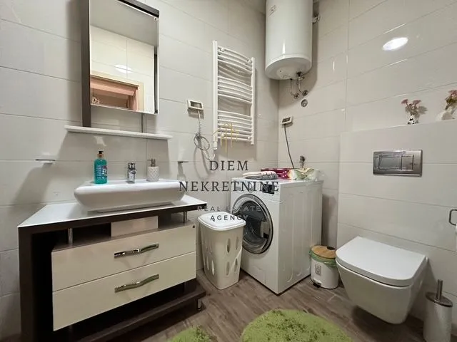 Rent, two bedroom apartment, 76m², City Kvart, Podgorica