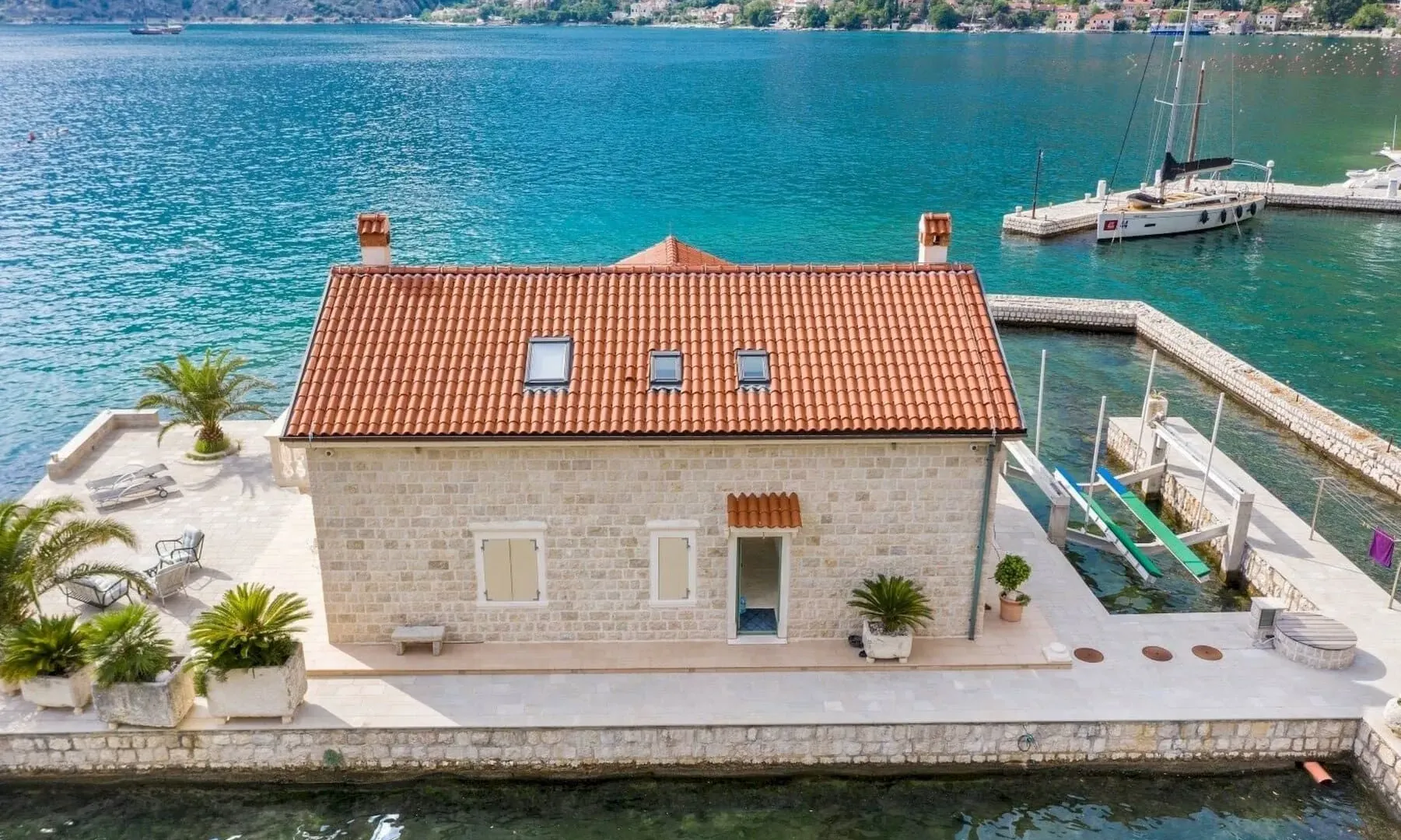 Sale, house, 165m², Ljuta, Kotor