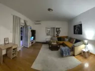 Izdavanje, dvosoban stan, 100m², Marići, Tivat - image 2