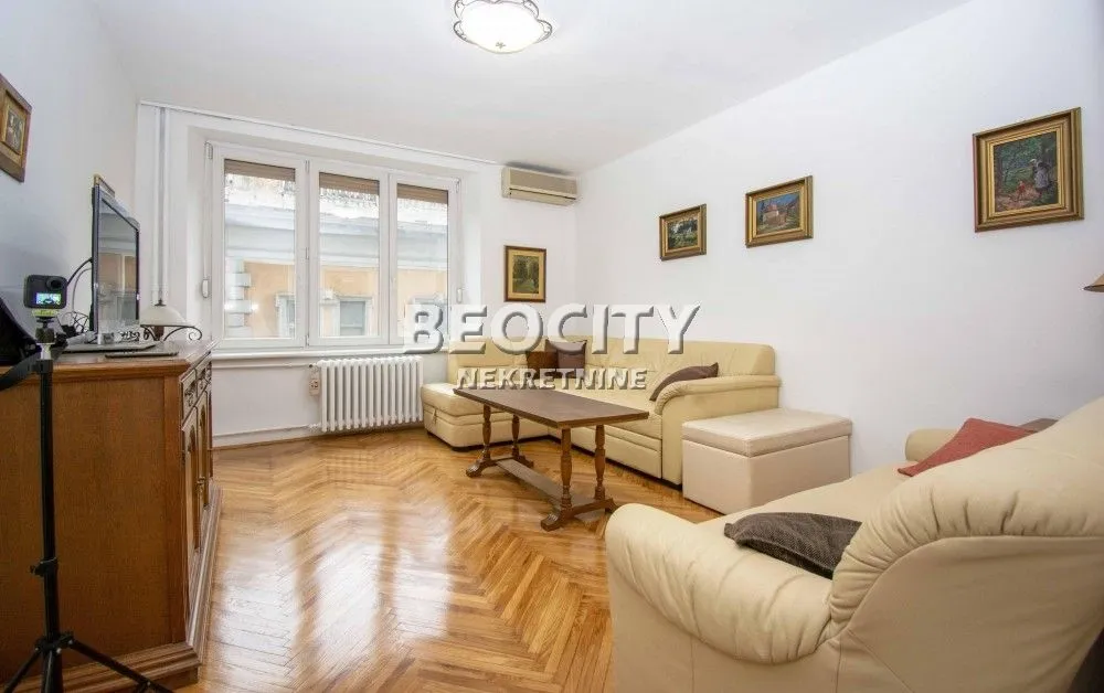 Rent, two bedroom apartment, 54m², Knez Mihajlova Centar, Centar Sve Podlokacije