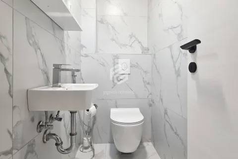 Rent, two bedroom apartment, 64m², Stari Aerodrom, Podgorica - image 13