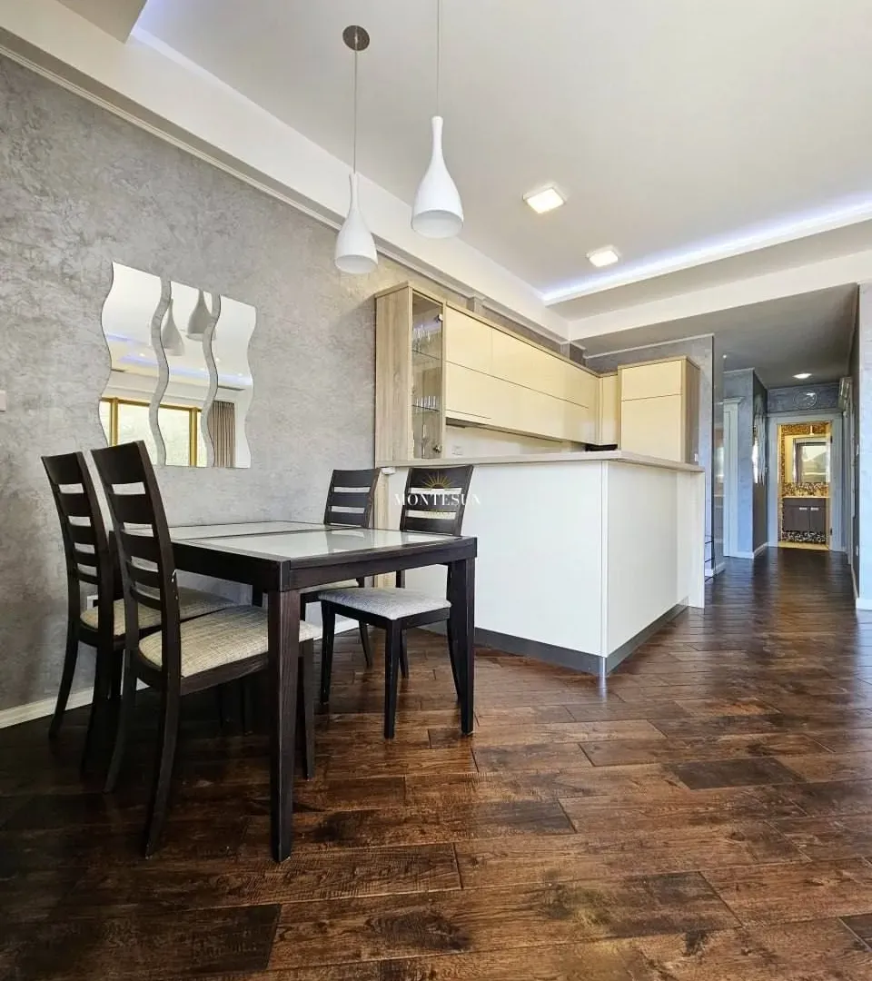 Rent, two bedroom apartment, 89m², Budva, Crna Gora