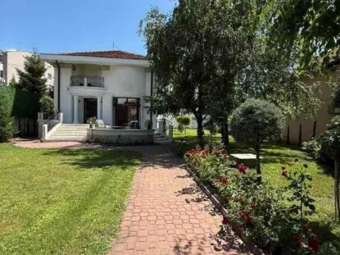 Rent, house, 312m², Voždovac Sve Podlokacije, Beograd - image 20