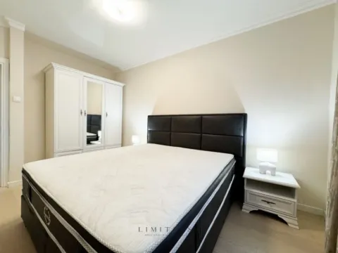 Izdavanje, trosoban stan, 95m², Momišići, Podgorica - image 10