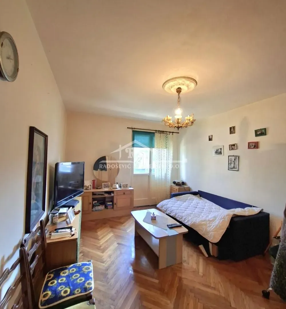 Prodaja, dvosoban stan, 57m², Galenika, Beograd