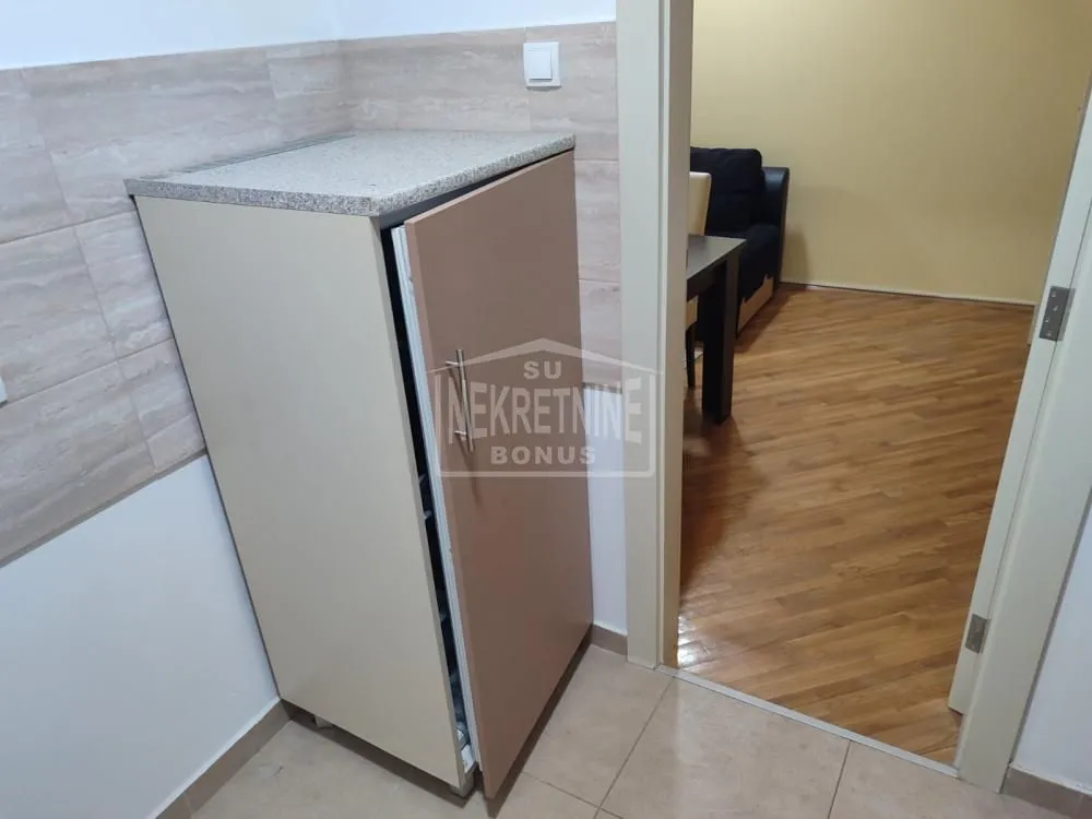 Prodaja, dvosoban stan, 52m², Centar, Subotica