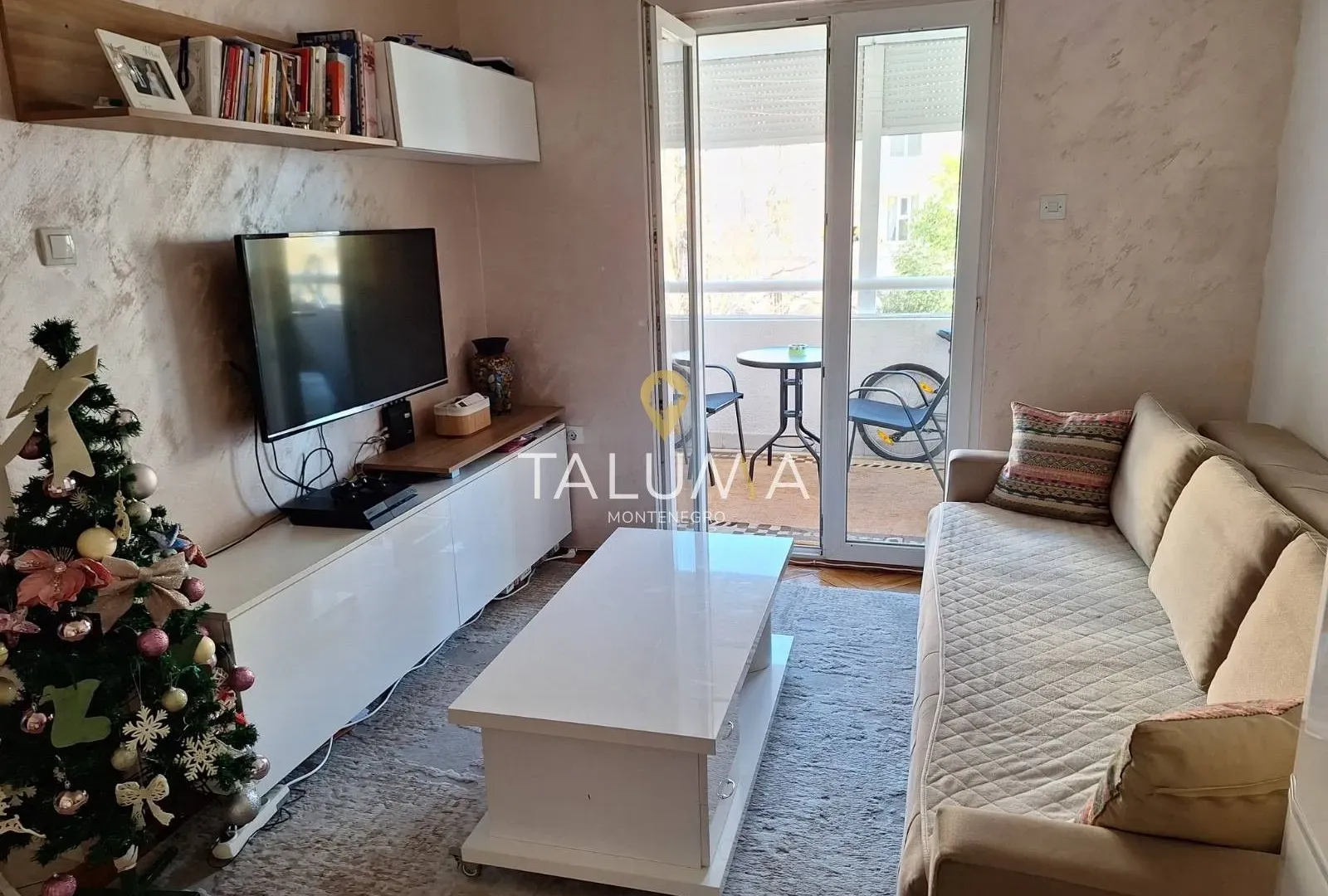 Rent, one bedroom apartment, 35m², Stari Aerodrom, Podgorica
