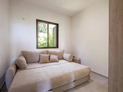 Prodaja, kuća, 150m², Buljarica, Budva - image 16