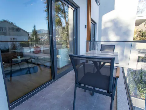 Prodaja, jednosoban stan, 46m², Donja Lastva, Tivat - image 12