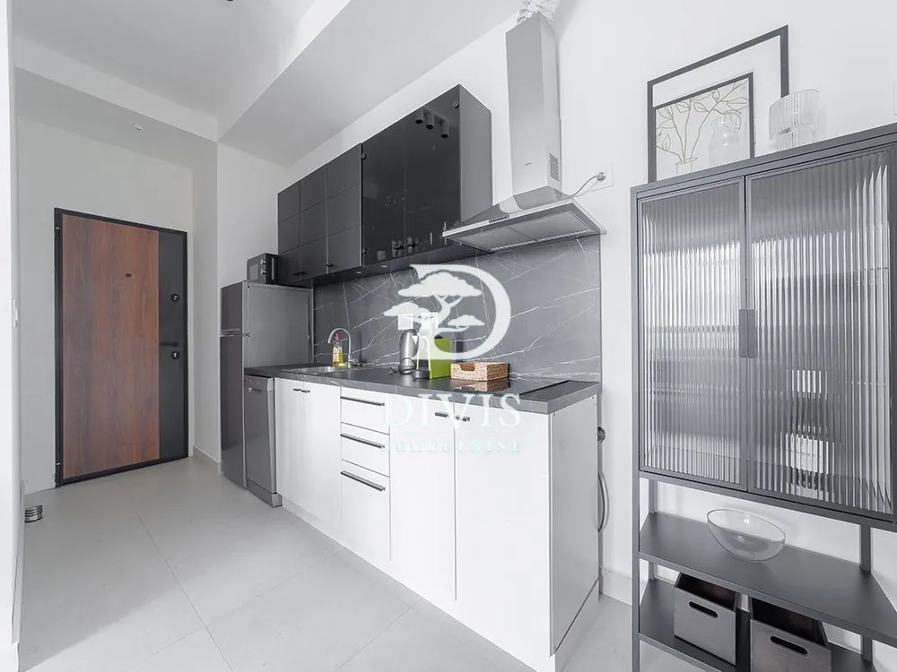 Prodaja, četvorosoban stan, 114m², Beograd Na Vodi, Beograd