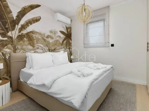 Rent, apartment, 93m², Tivat, Crna Gora - image 4