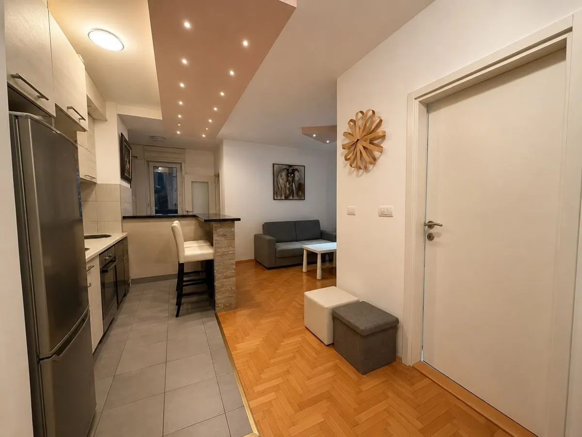 Prodaja, dvosoban stan, 39m², Voždovac Sve Podlokacije, Beograd