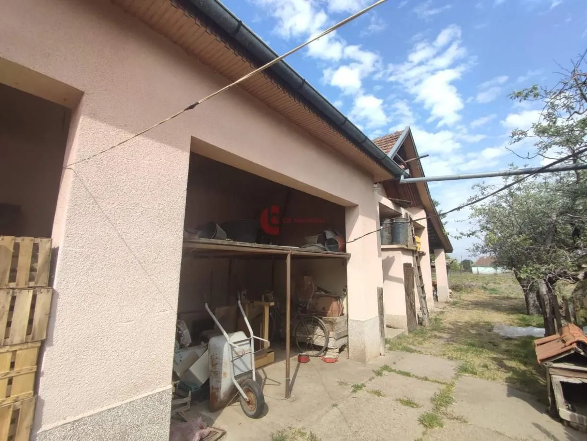 Prodaja, kuća, 193m², Hajdukovo, Subotica