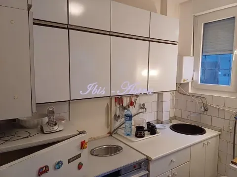 Izdavanje, trosoban stan, 68m², Novi Beograd Blok 1 Fontana, Novi Beograd Sve Podlokacije - image 7