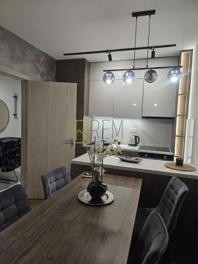 Rent, two bedroom apartment, 56m², Pobrežje, Podgorica