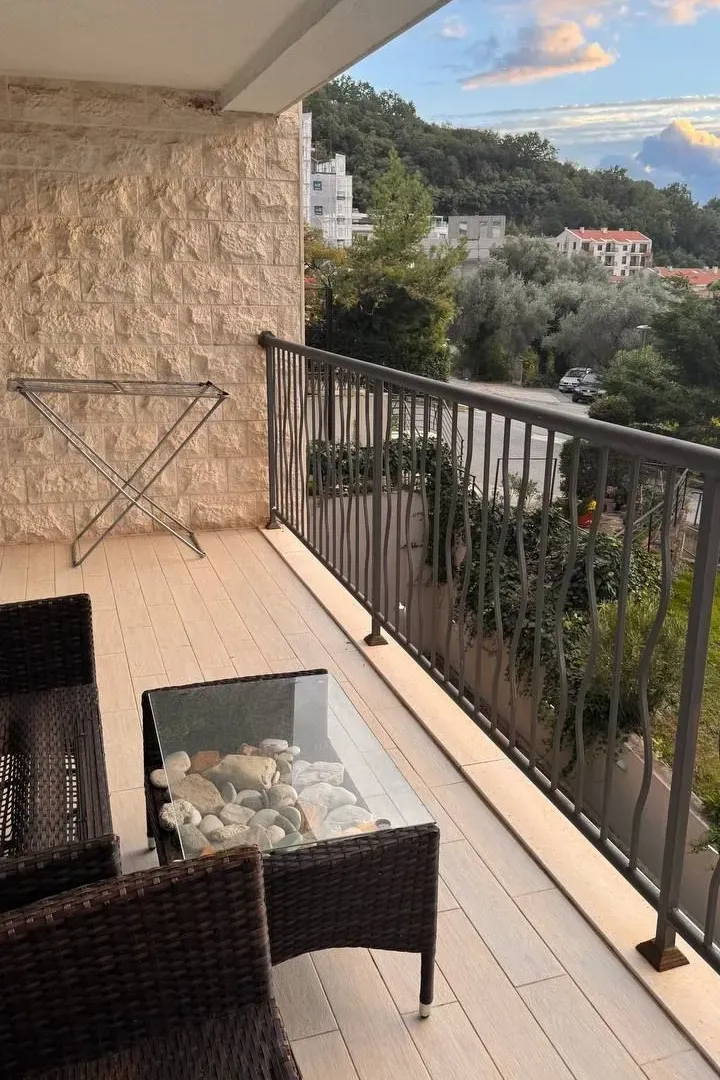 Sale, one bedroom apartment, 62m², Pržno, Budva