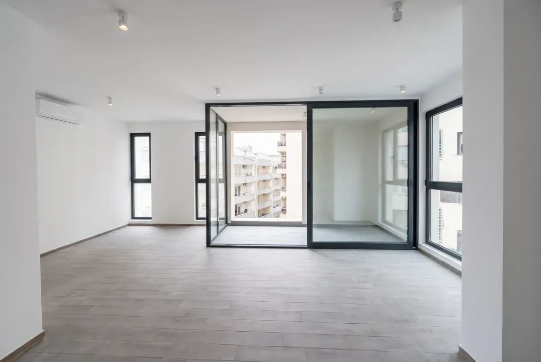 Sale, two bedroom apartment, 50m², Bečići, Budva
