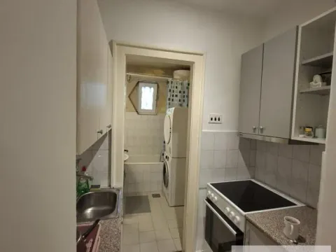 Izdavanje, jednosoban stan, 30m², Stari Grad, Beograd - image 6