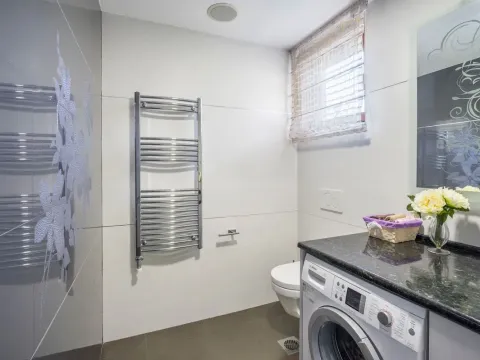 Sale, house, 355m², Budva, Crna Gora - image 19
