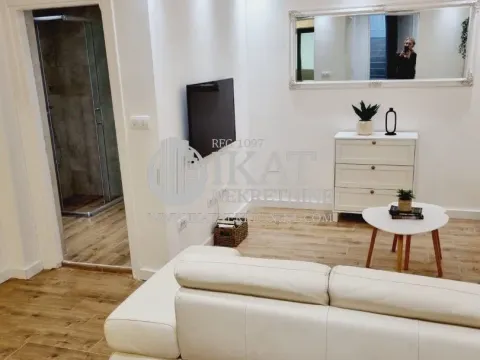 Prodaja, dvosoban stan, 44m², Kalenić Pijaca, Vračar Sve Podlokacije - image 16