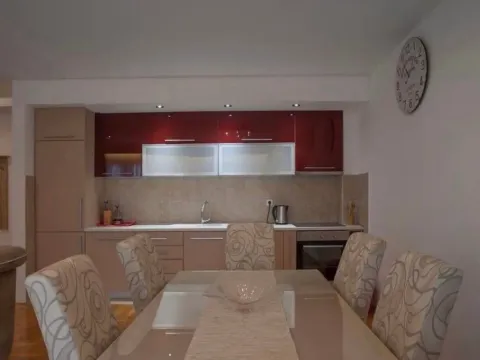 Sale, two bedroom apartment, 72m², Babin Do, Budva - image 8