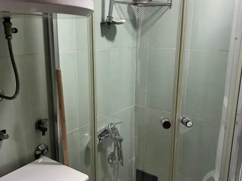 Izdavanje, dvosoban stan, 47m², City Kvart, Podgorica - image 3