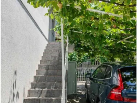 Prodaja, kuća, 100m², Sutomore, Bar - image 9