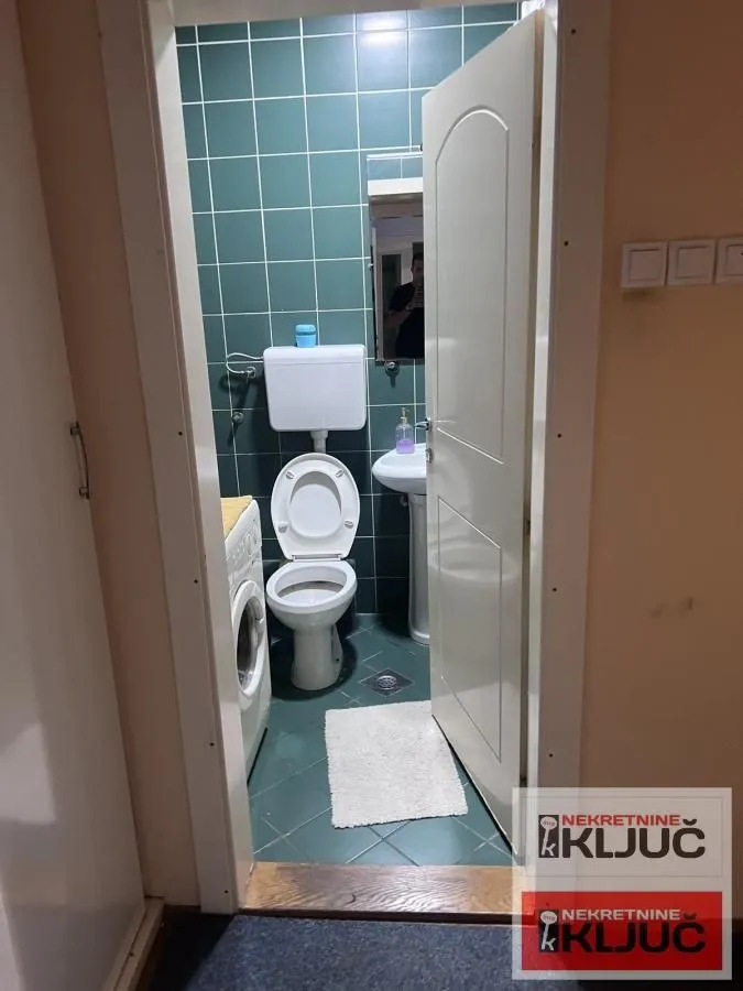 Izdavanje, dvosoban stan, 60m², Grbavica, Novi Sad Sve Podlokacije