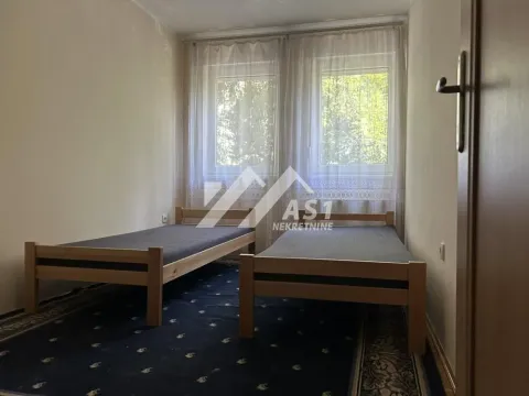 Izdavanje, dvosoban stan, 50m², Sajam, Novi Sad Sve Podlokacije - image 4