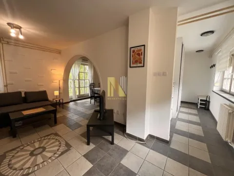 Prodaja, četvorosoban stan, 103m², Stari grad, Novi Sad - image 3