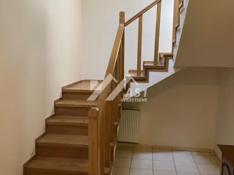 Izdavanje, trosoban stan, 85m², Detelinara, Novi Sad Sve Podlokacije - image 10