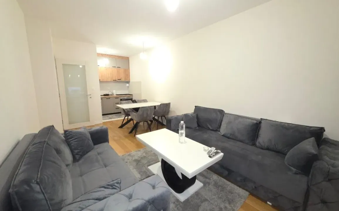 Prodaja, jednosoban stan, 47m², Central Point, Podgorica