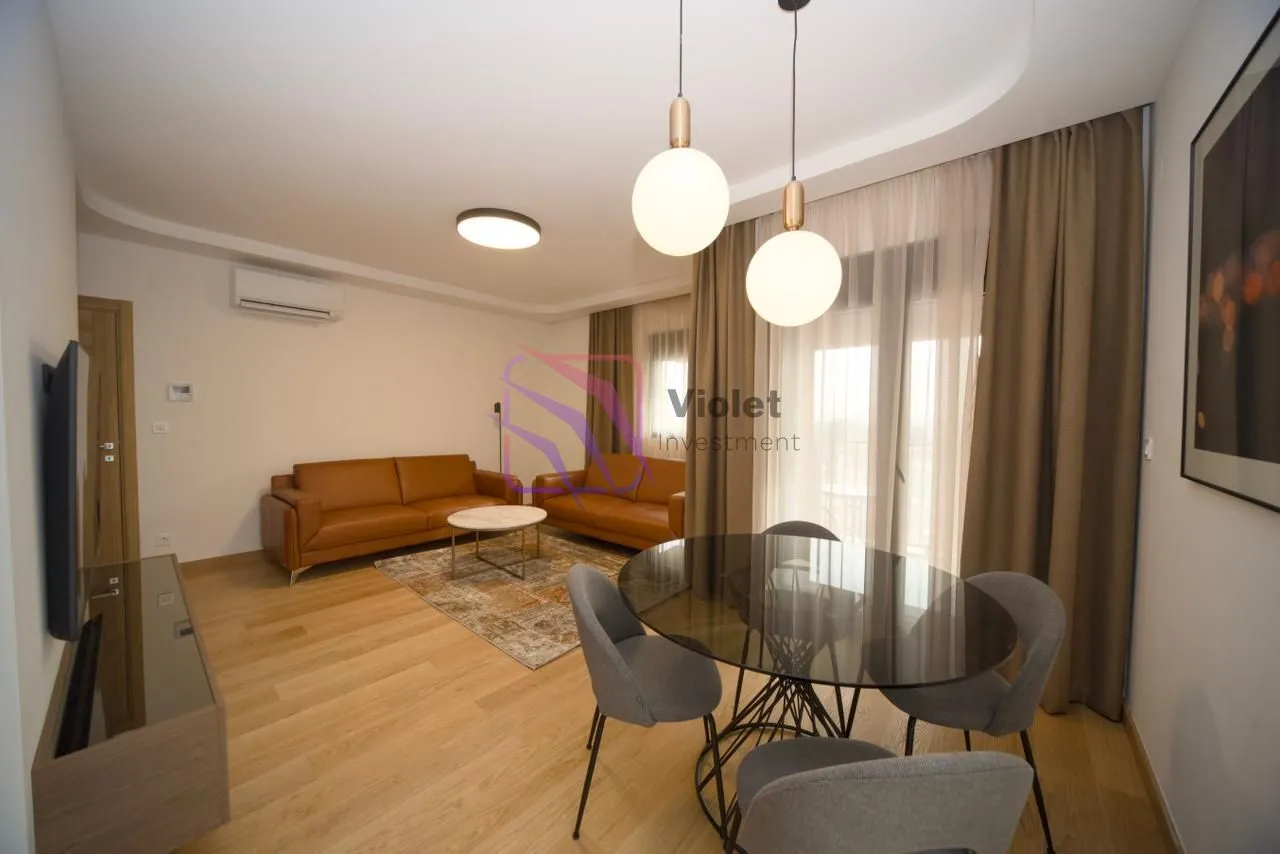 Rent, two bedroom apartment, 75m², City Kvart, Podgorica