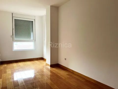 Sale, two bedroom apartment, 70m², Pantelej, Niš - image 4