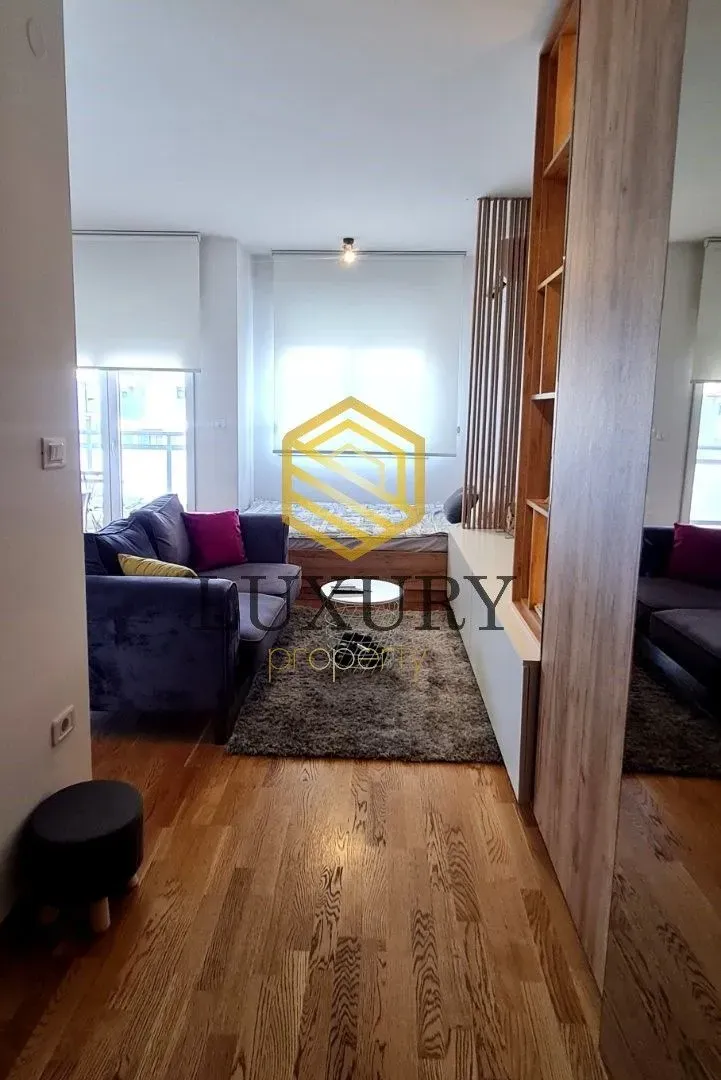 Izdavanje, garsonjera, 33m², City Kvart, Podgorica