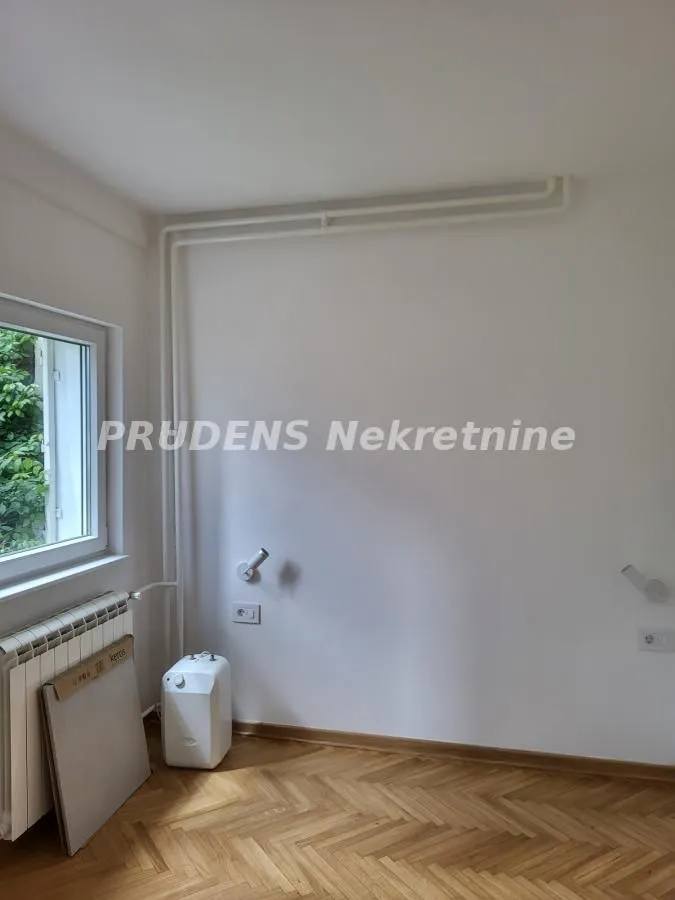 Prodaja, jednosoban stan, 48m², Savski Venac, Beograd