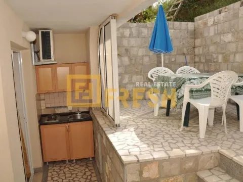 Prodaja, kuća, 375m², Ulcinj, Crna Gora - image 40