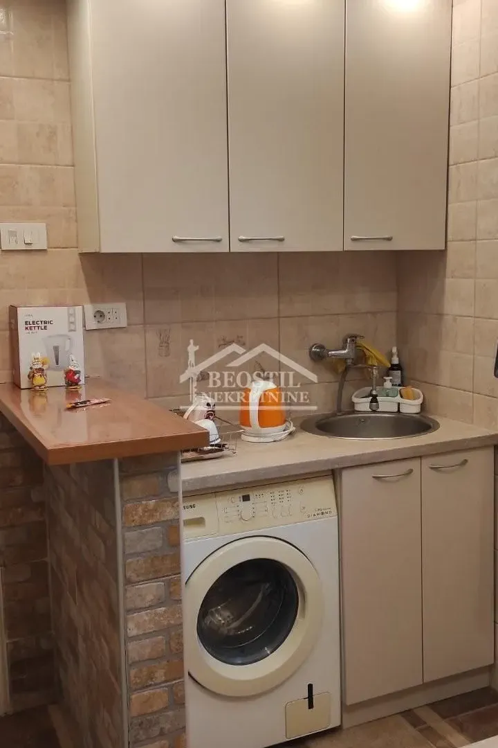 Rent, one bedroom apartment, 38m², Savski Venac, Beograd