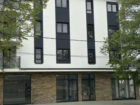 Izdavanje, stan, 155m2, Vrnjačka Banja Izdavanje, stan, 155m2, Vrnjačka Banja