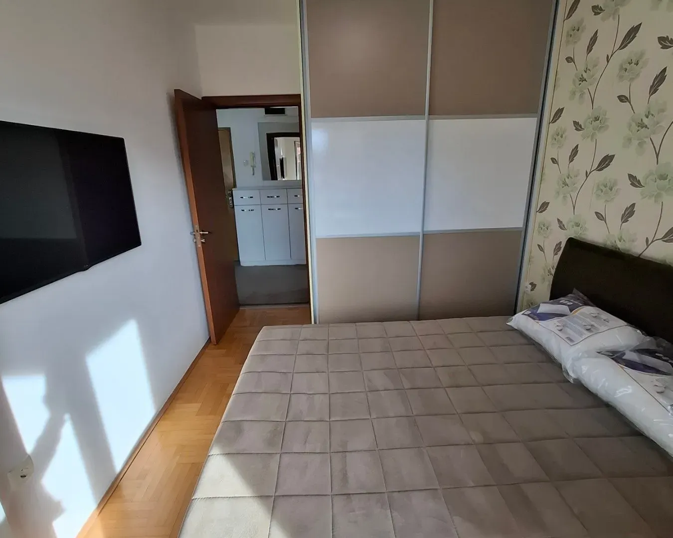Rent, apartment, 42m², Tuški Put, Podgorica