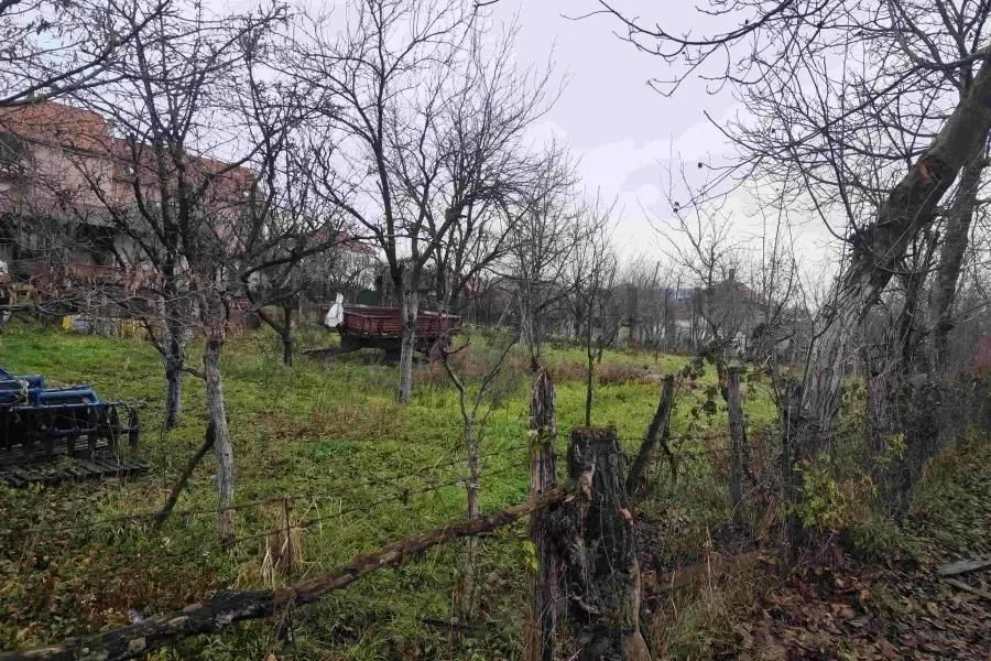 Prodaja, plac, 1050m², Resnik, Beograd