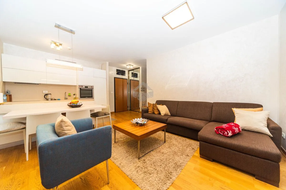 Rent, two bedroom apartment, 70m², City Kvart, Podgorica