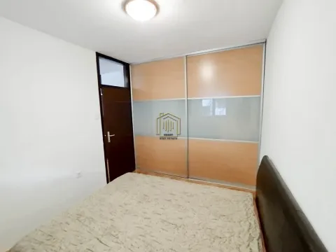 Izdavanje, jednosoban stan, 50m², Malo Brdo, Podgorica - image 2