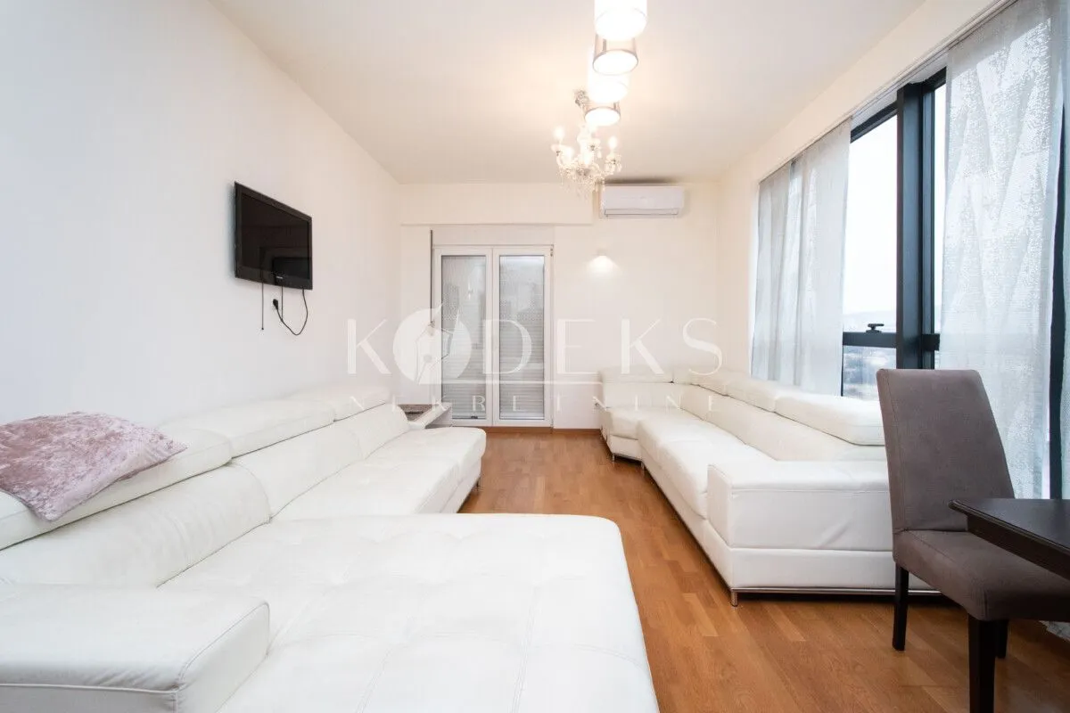 Rent, two bedroom apartment, 74m², Stari Aerodrom, Podgorica