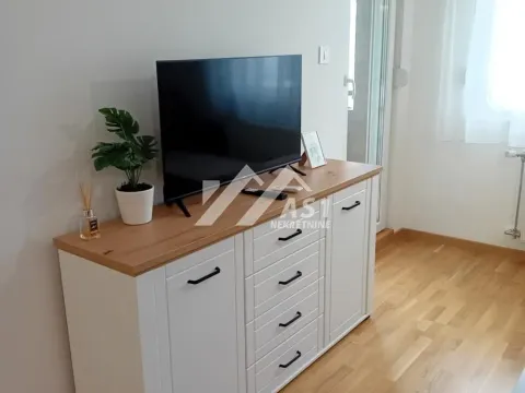 Izdavanje, jednosoban stan, 40m², Avijatičarsko naselje, Novi Sad Sve Podlokacije - image 3