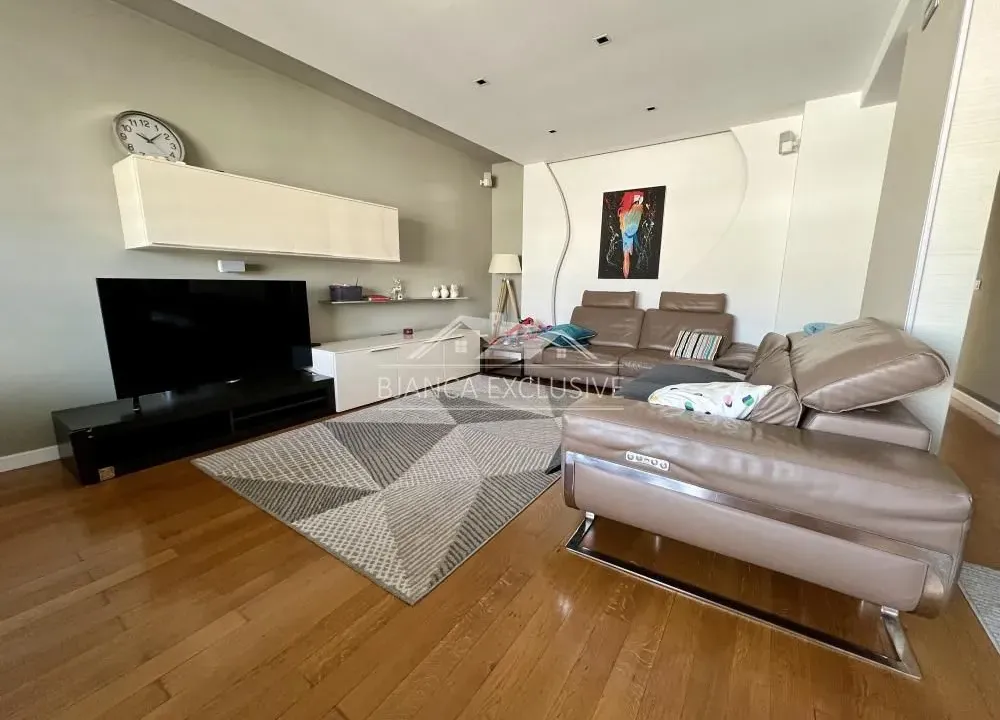 Sale, three bedroom apartment, 127m², Novi Beograd Blok 29, Novi Beograd Sve Podlokacije